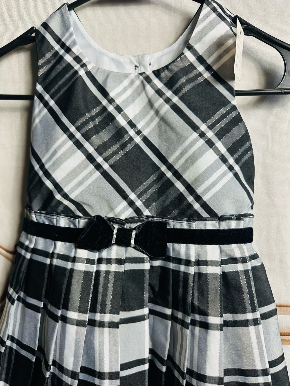 Jona Michelle Black & White Plaid Sleeveless Dress - Picture 6 of 11